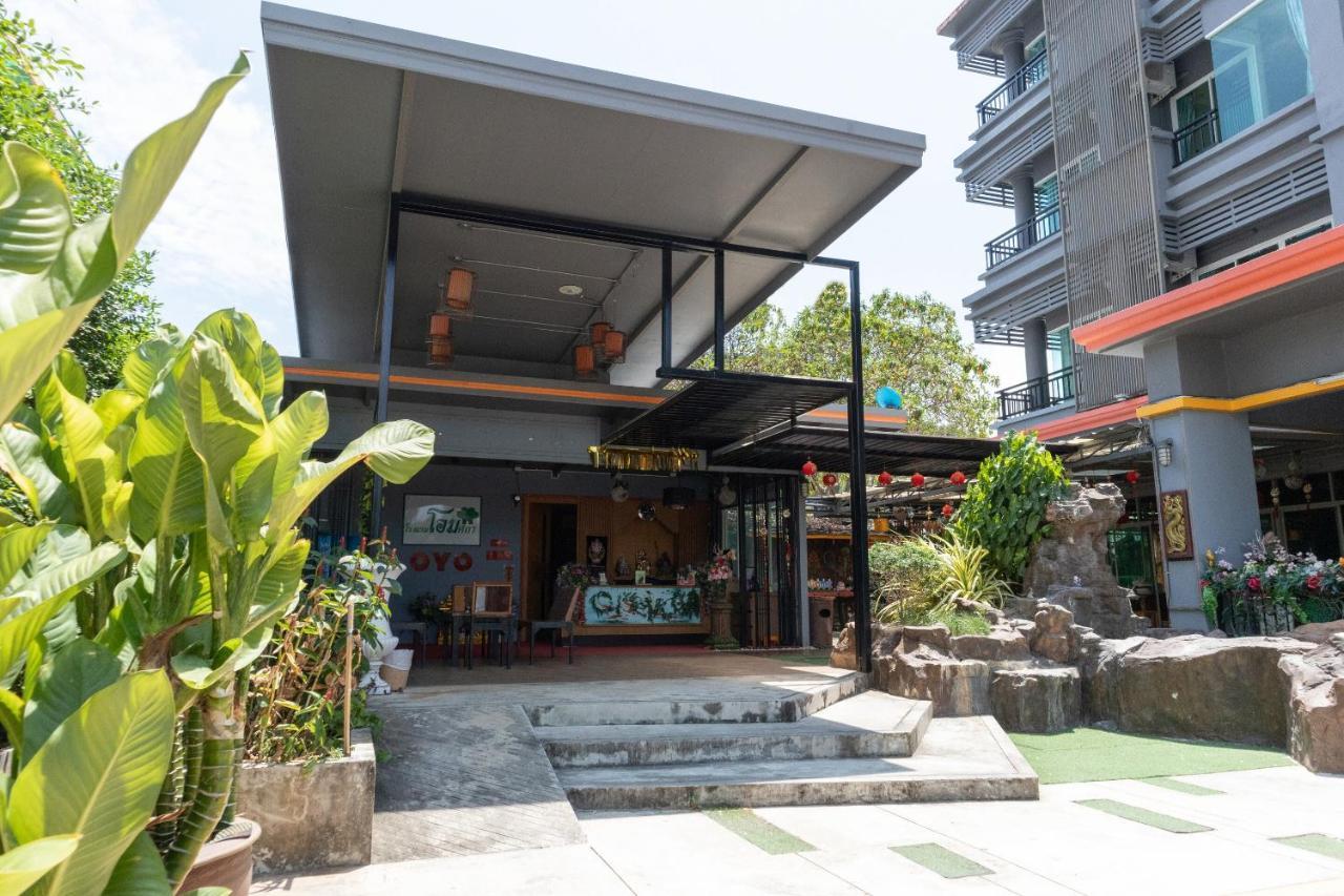 Oyo 792 Omsaga Phuket Hotel Zewnętrze zdjęcie