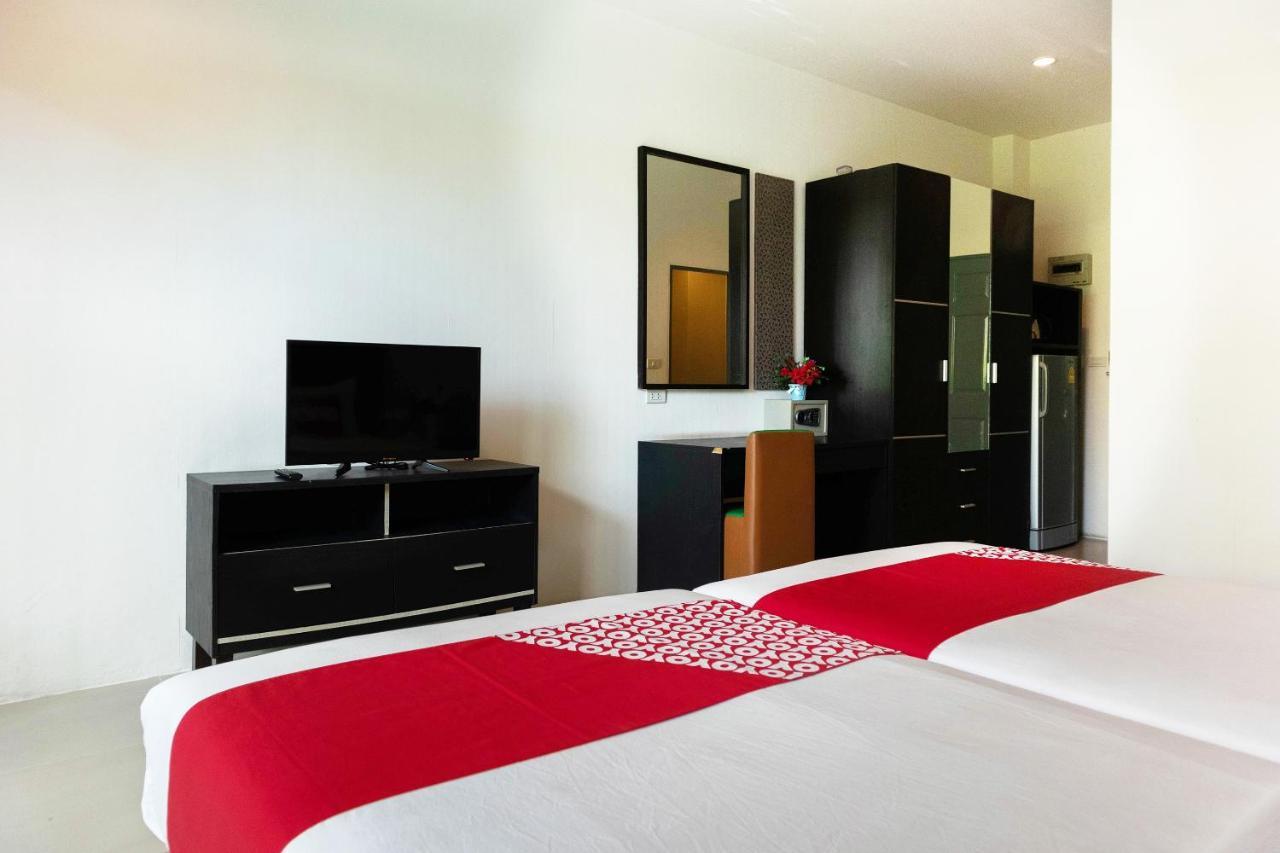 Oyo 792 Omsaga Phuket Hotel Zewnętrze zdjęcie