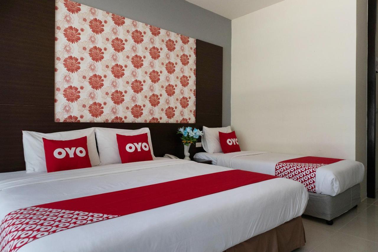 Oyo 792 Omsaga Phuket Hotel Zewnętrze zdjęcie